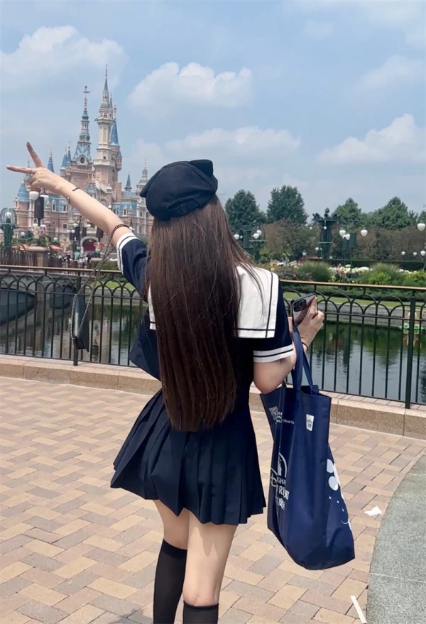 小屁大王-自拍舞蹈可御姐可萝莉