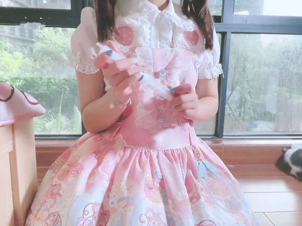 小鹿酱 -粉色洛丽塔