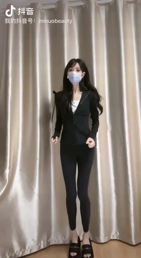 抖音极品舞蹈主播米糯Milo定制反差舞合集