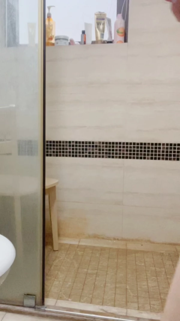 姜姜-浴室喷水[1V568M]