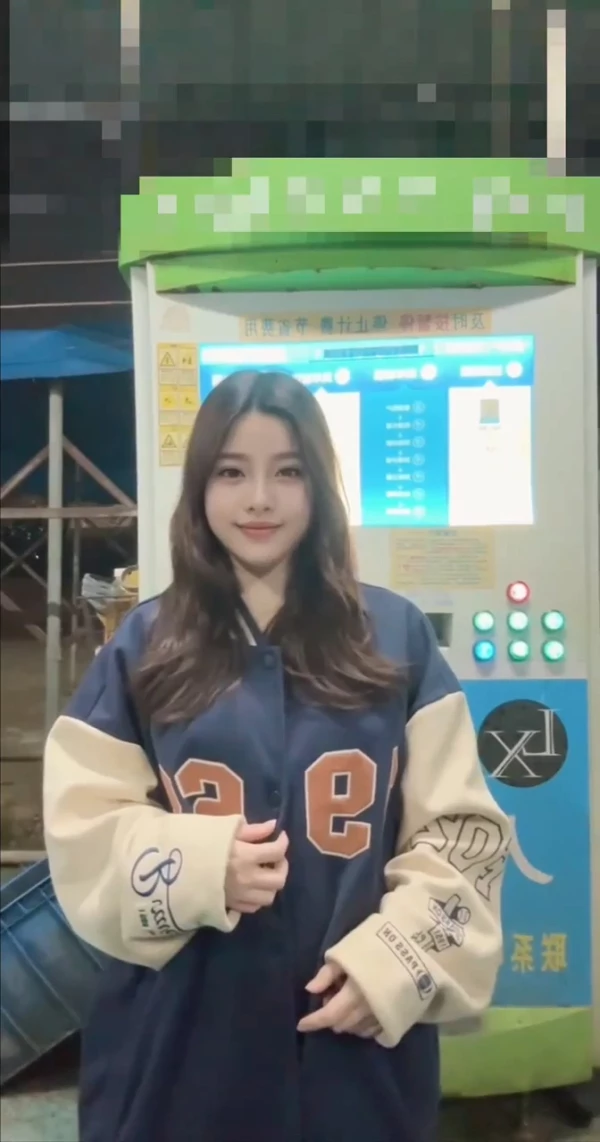 查小理の母狗 桃桃丸子-6月勾引外卖小哥[16V1.44G]