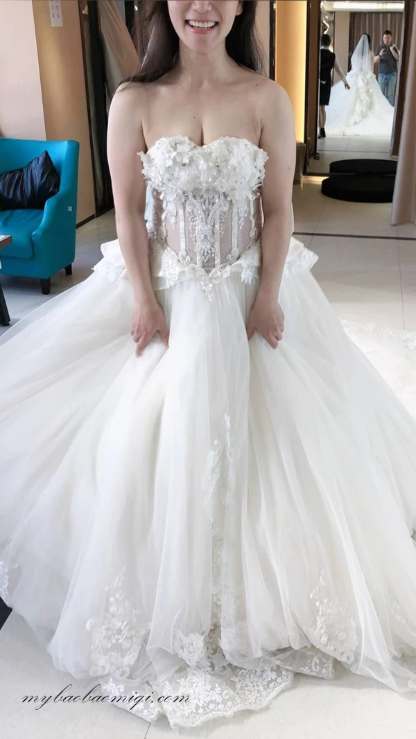 媚黑夫妻宝宝米奇-盛宴5男黑猩猩1女