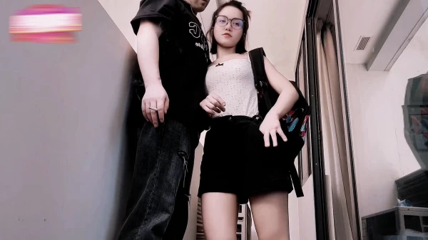 果冻姐姐 -爸爸在我的皮燕子里喷射[1V816M]