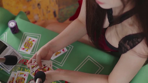 Yoonying-赌场美女荷官 在线发牌 [1V765M]