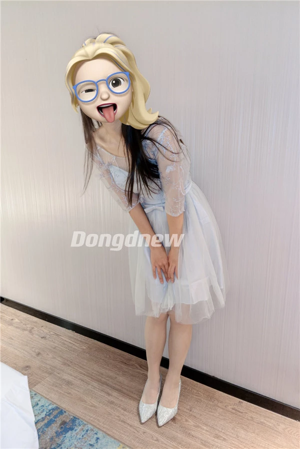 反差00后小情侣『动动新情侣』-白丝清纯小姆苟喜欢大棒子