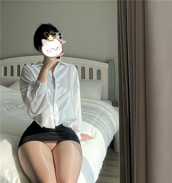 保守的二舅妈-迷人的二舅妈微密圈视频福利合集