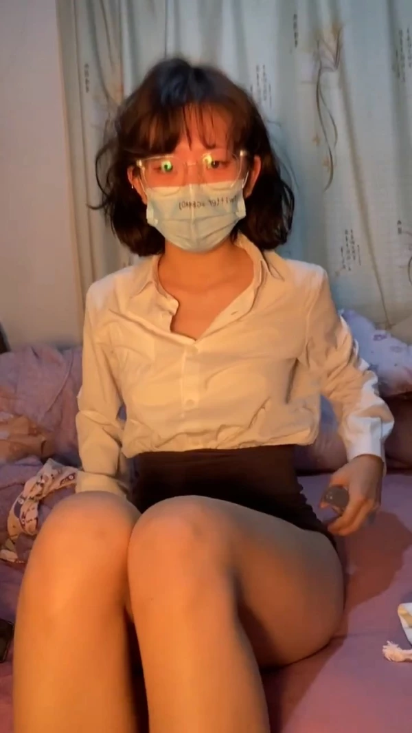 狍崽子-眼镜妹の日常[3V216M]