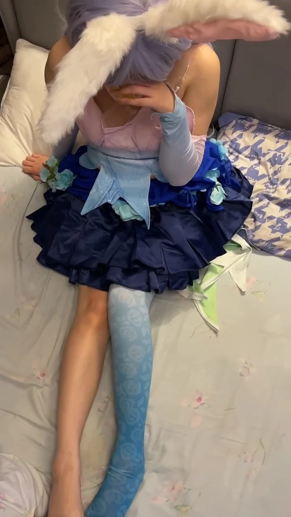 Akira – 公孙离破防姐+顾清寒视频福利