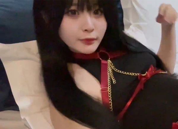 洛宝luobao1221-高价私拍[32V2.74G]