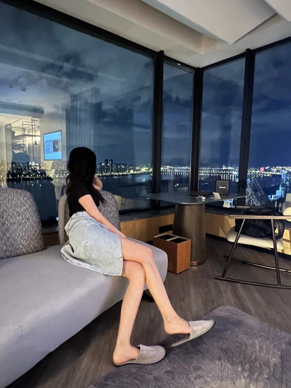 DragonLLLLLL-福建高颜长腿女神福利